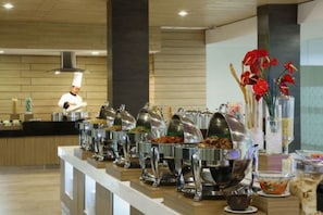 Breakfast buffet - Hotel Santika Kelapa Gading (Jakarta)