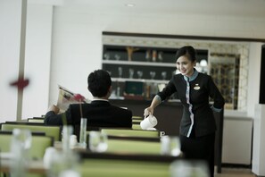 International cuisine - Hotel Santika Kelapa Gading (Jakarta)