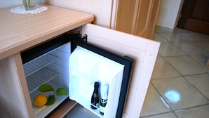 Habitación con 1 cama matrimonial o 2 individuales | Frigobar