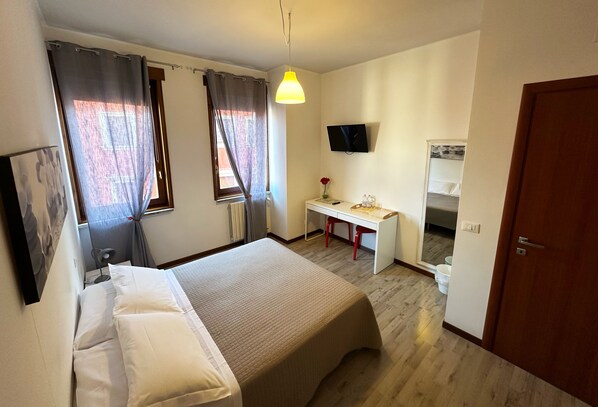 Standard-Doppelzimmer, 1 Doppelbett, eigenes Bad