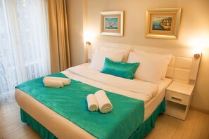 Premium Penthouse, 1 Bedroom, Sea View | In-room safe, iron/ironing board, free cribs/infant beds, rollaway beds - Premium Residence Taksim Square (Istanbul)