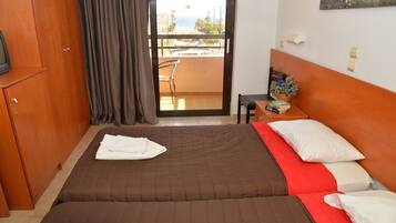 Standard Room | Egyptian cotton sheets, in-room safe, blackout drapes