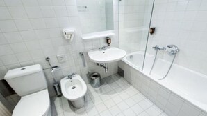 Hair dryer (on request) - Mynext - Augarten Hostel (Vienna)