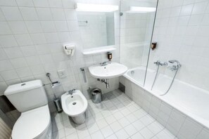 Hair dryer (on request) - Mynext - Augarten Hostel (Vienna)