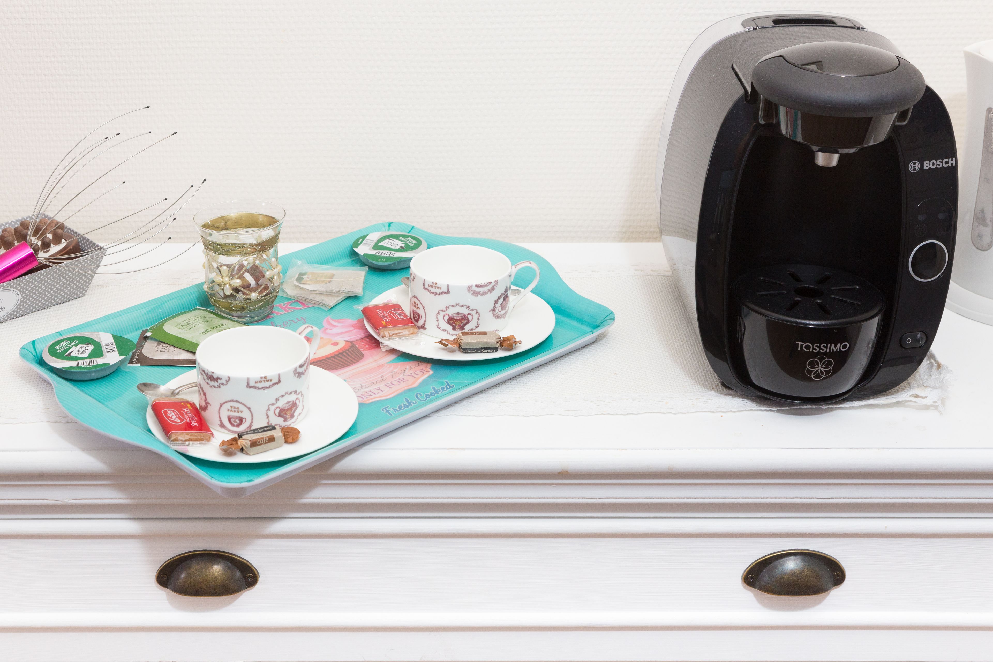 romantic room, bathtub | coffee and/or coffee maker