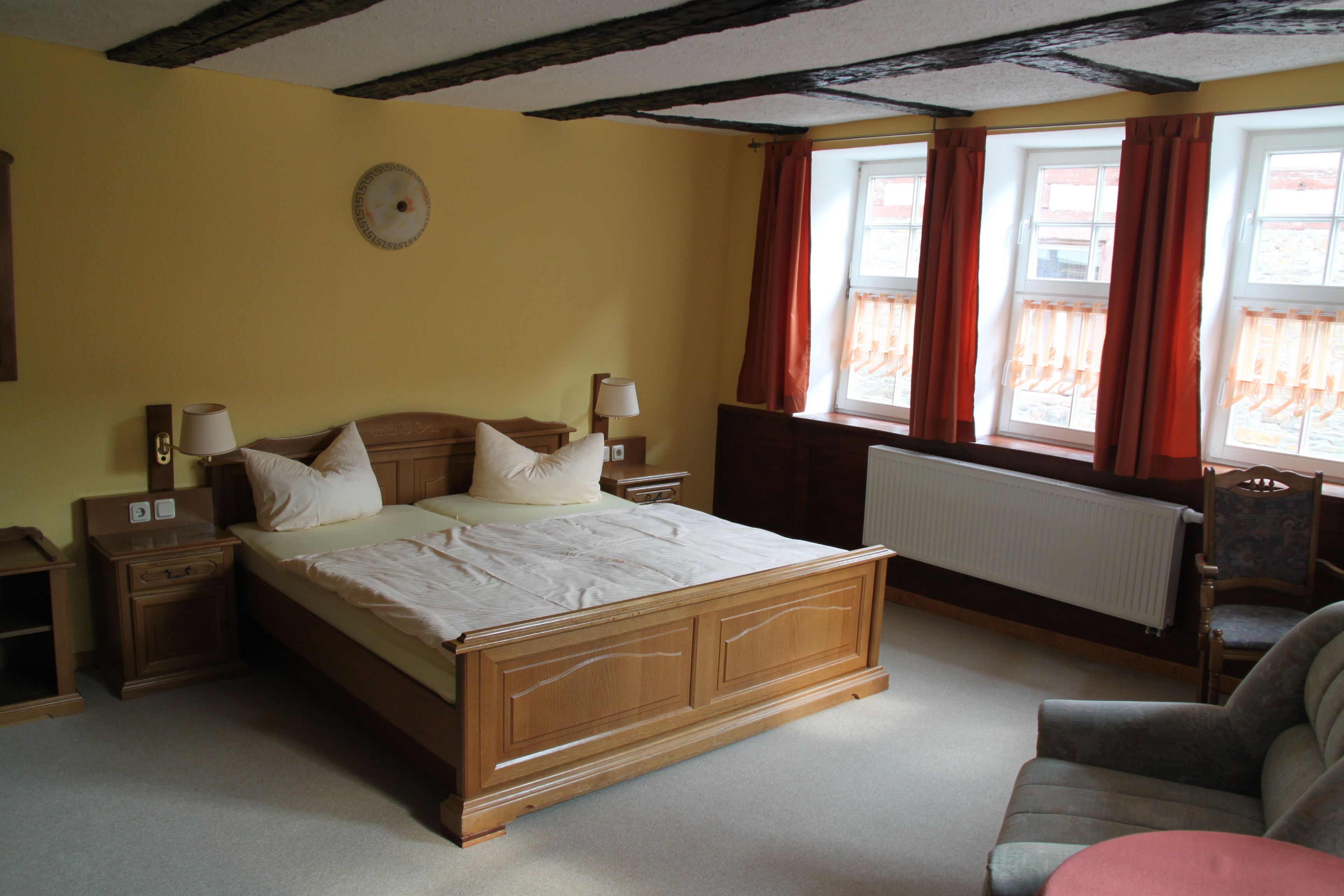 standard double room, 1 double bed | down duvets, cots/infant beds, rollaway beds, free wifi