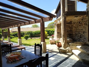 Flat-screen TV - Casa Roán (Monterroso)