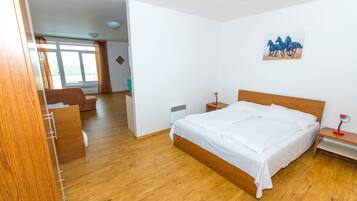 Desk, cots/infant beds, free WiFi, bed sheets