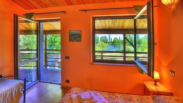 Departamento, 1 habitación | Escritorio, cunas, wifi gratis y ropa de cama