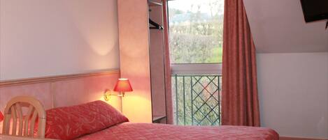 Peralatan tempat tidur premium, meja, kalis bunyi