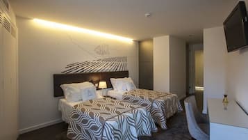 Ropa de cama de alta calidad, escritorio, sistema de insonorización