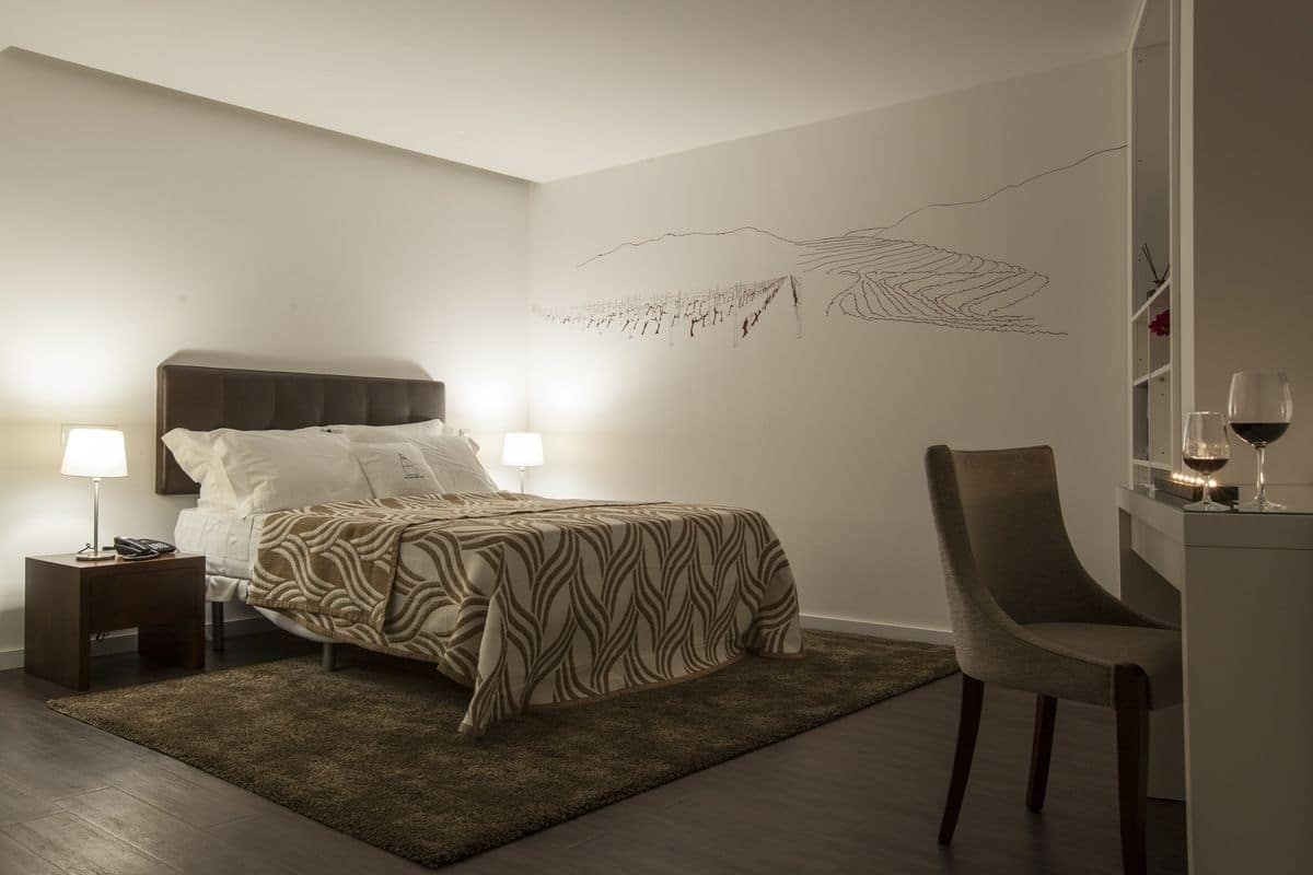 Suite Deluxe, hidromasaje | Ropa de cama de alta calidad, escritorio y insonorización