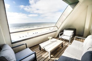Penthouse The Ocean | Balcony - Poort Beach Boutique Apartments (Overveen)