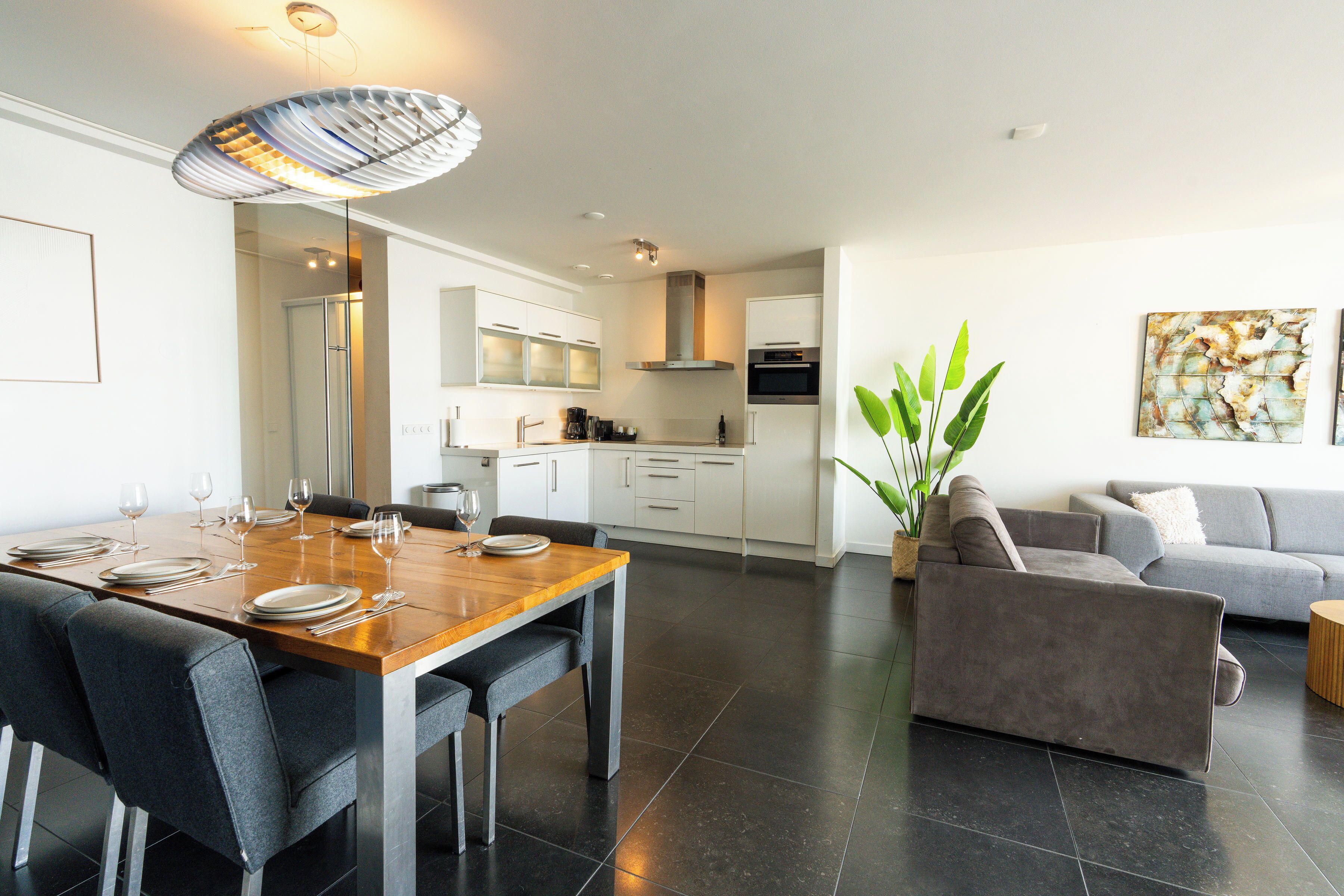Sea View Apartment | Dining room