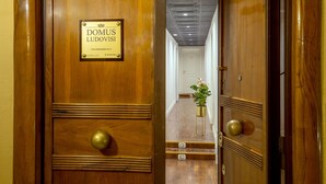 Reception - Domus Ludovisi Daplace Collection (Rome)