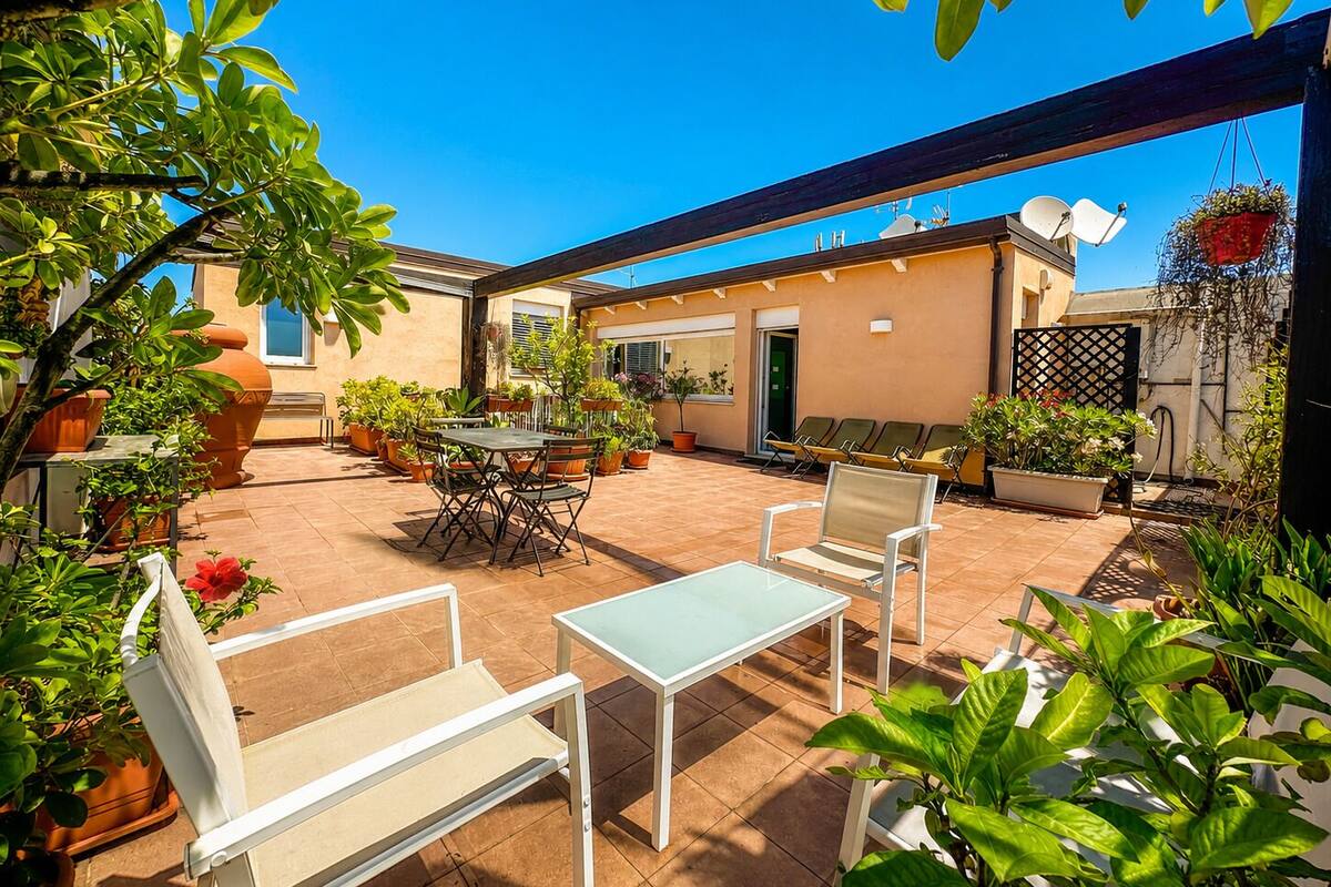Panoramic Penthouse, 2 Bedrooms, 2 Bathrooms, Tower | Terrace/patio