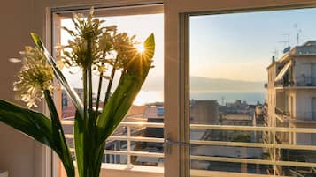 Panoramic-Penthouse, 2 Schlafzimmer, 2 Bäder, Turm | Hochwertige Bettwaren, Daunenbettdecken, Pillowtop-Betten, Minibar