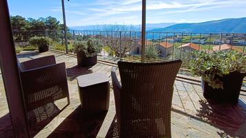 Standard-Doppelzimmer (1 or 2 People) | Terrasse/Patio