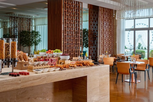 Sheraton Baku Intourist