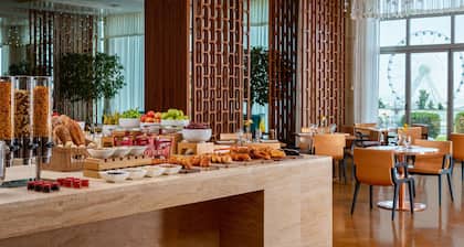 Sheraton Baku Intourist