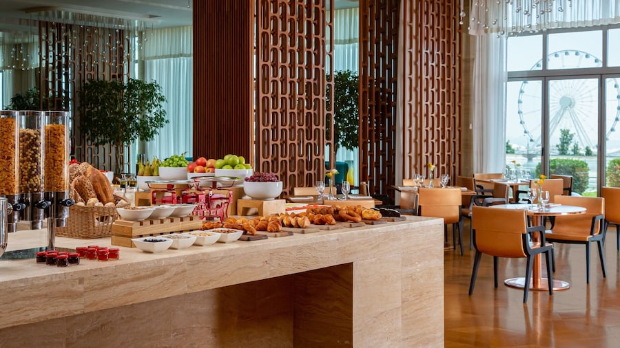 Sheraton Baku Intourist