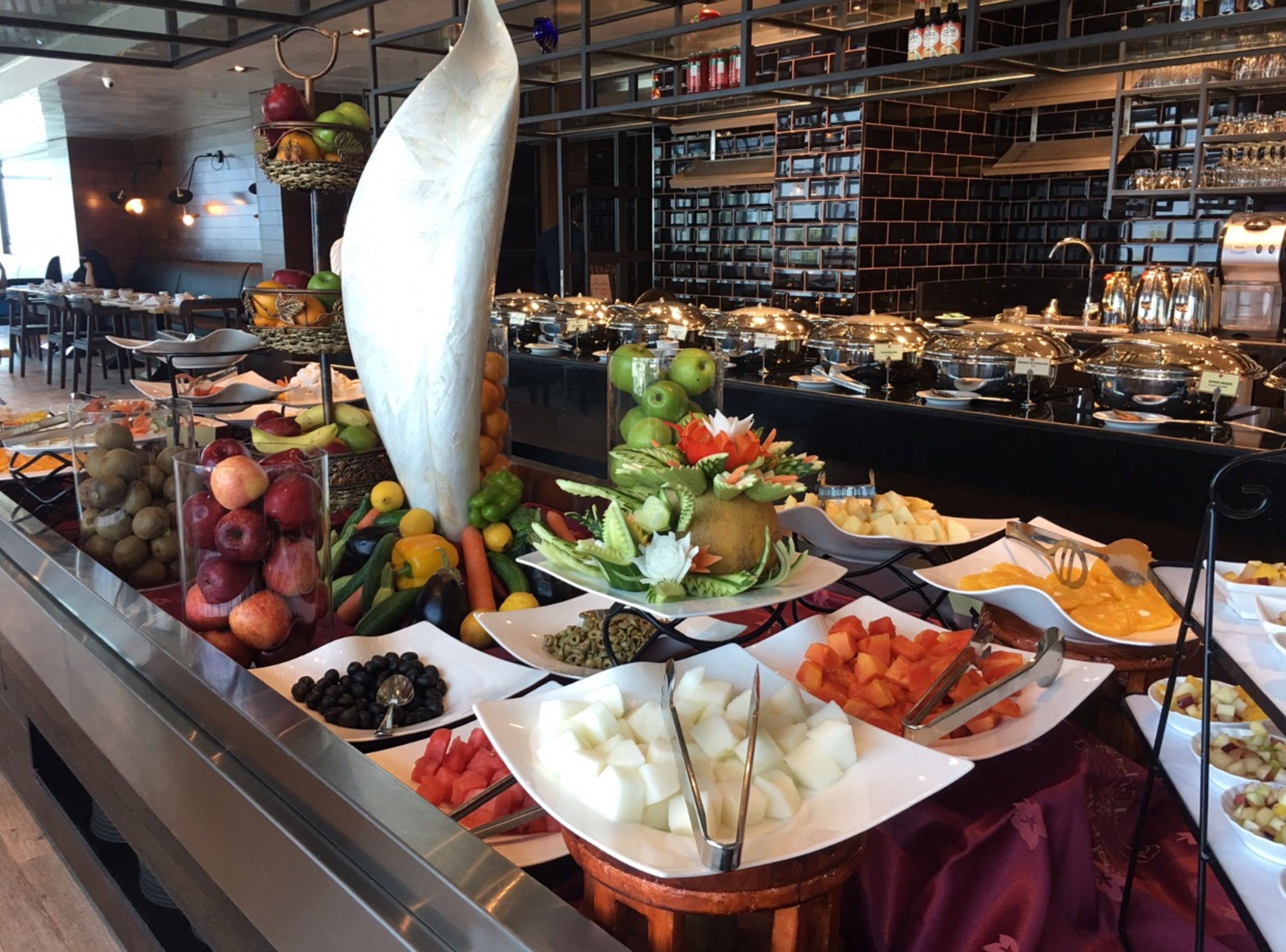 daily full breakfast (bhd 04 per person)