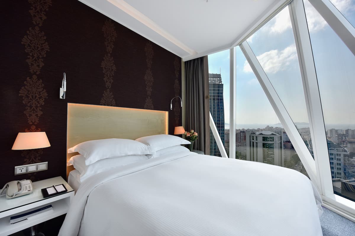 Suite, 1 camera da letto, vista mare | 2 camere, una cassaforte in camera, con stile personalizzato
