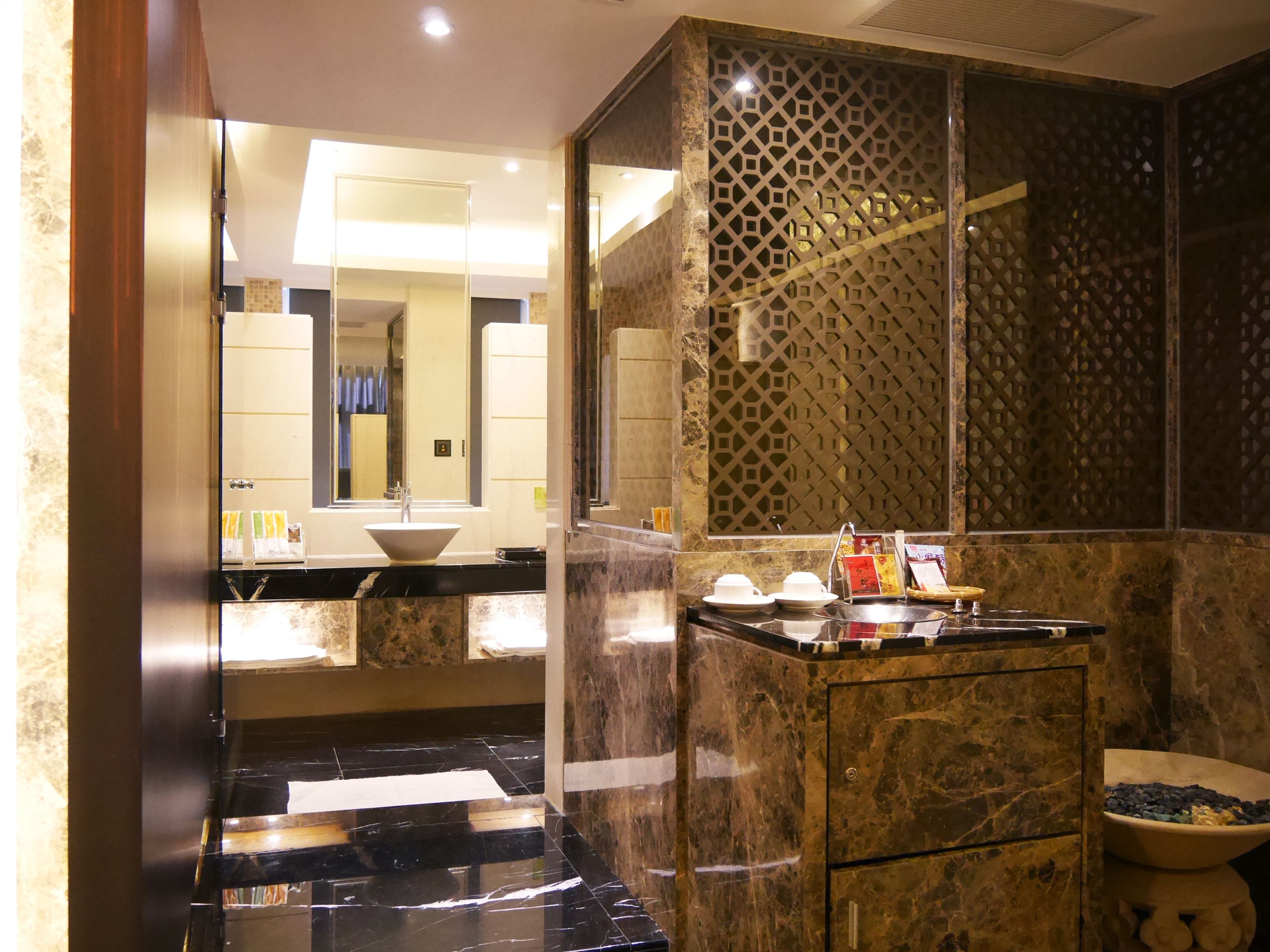 classic double room | room amenity