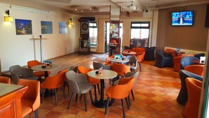 Bar (a l'allotjament)