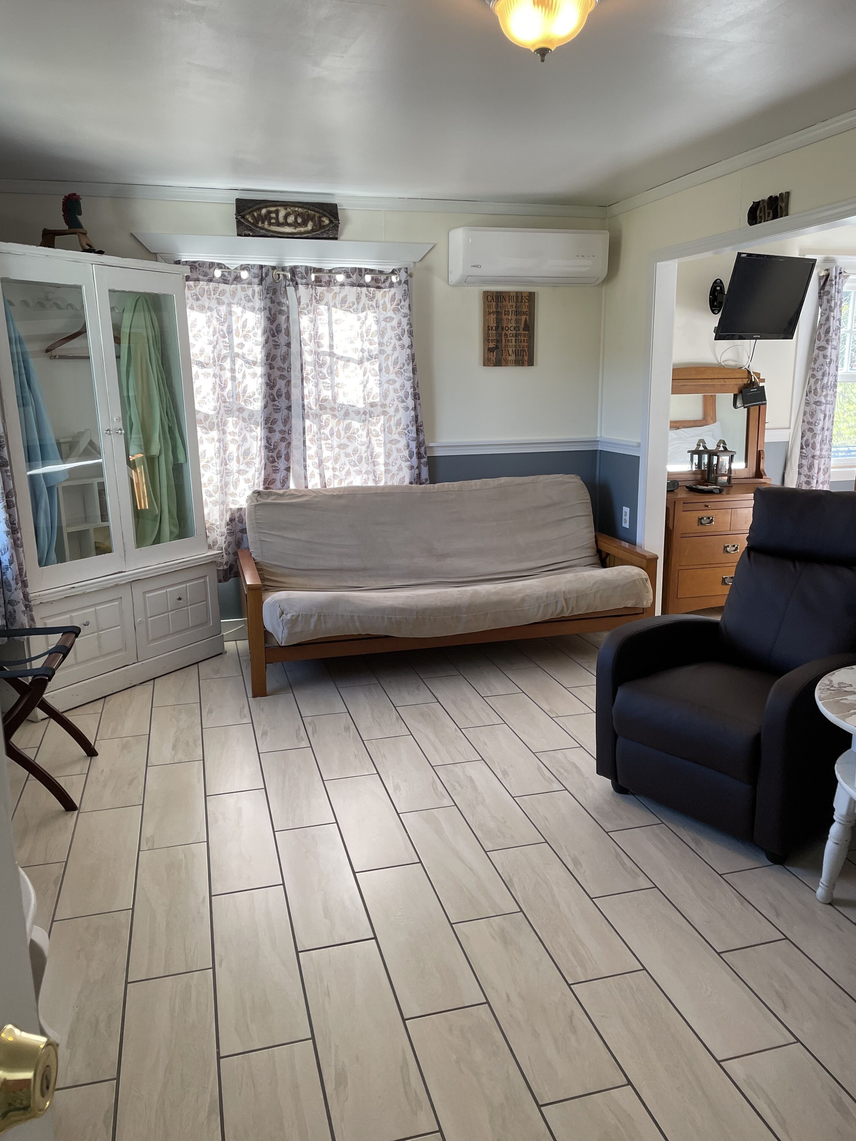 Suite, 1 Bedroom, Lake View | Iron/ironing board, free WiFi, bed sheets