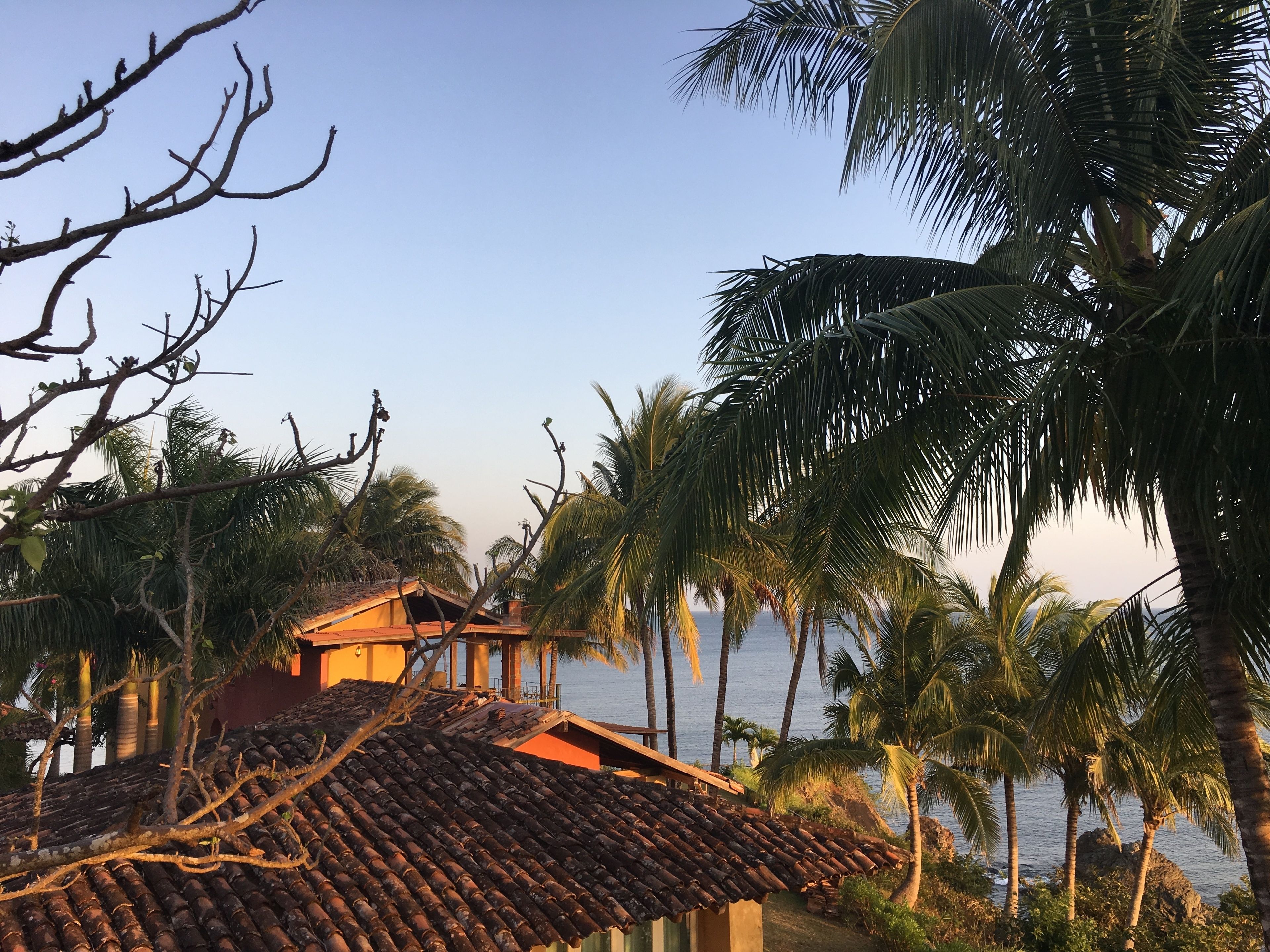 suite, oceanfront (upper) | 1 bedroom, premium bedding, in-room safe, free wifi