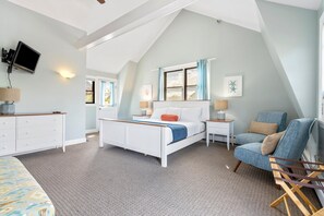 Carriage House King with 2 Private Decks | Premium bedding, individually decorated, individually furnished - The Lighthouse Inn & Suites (York Beach)