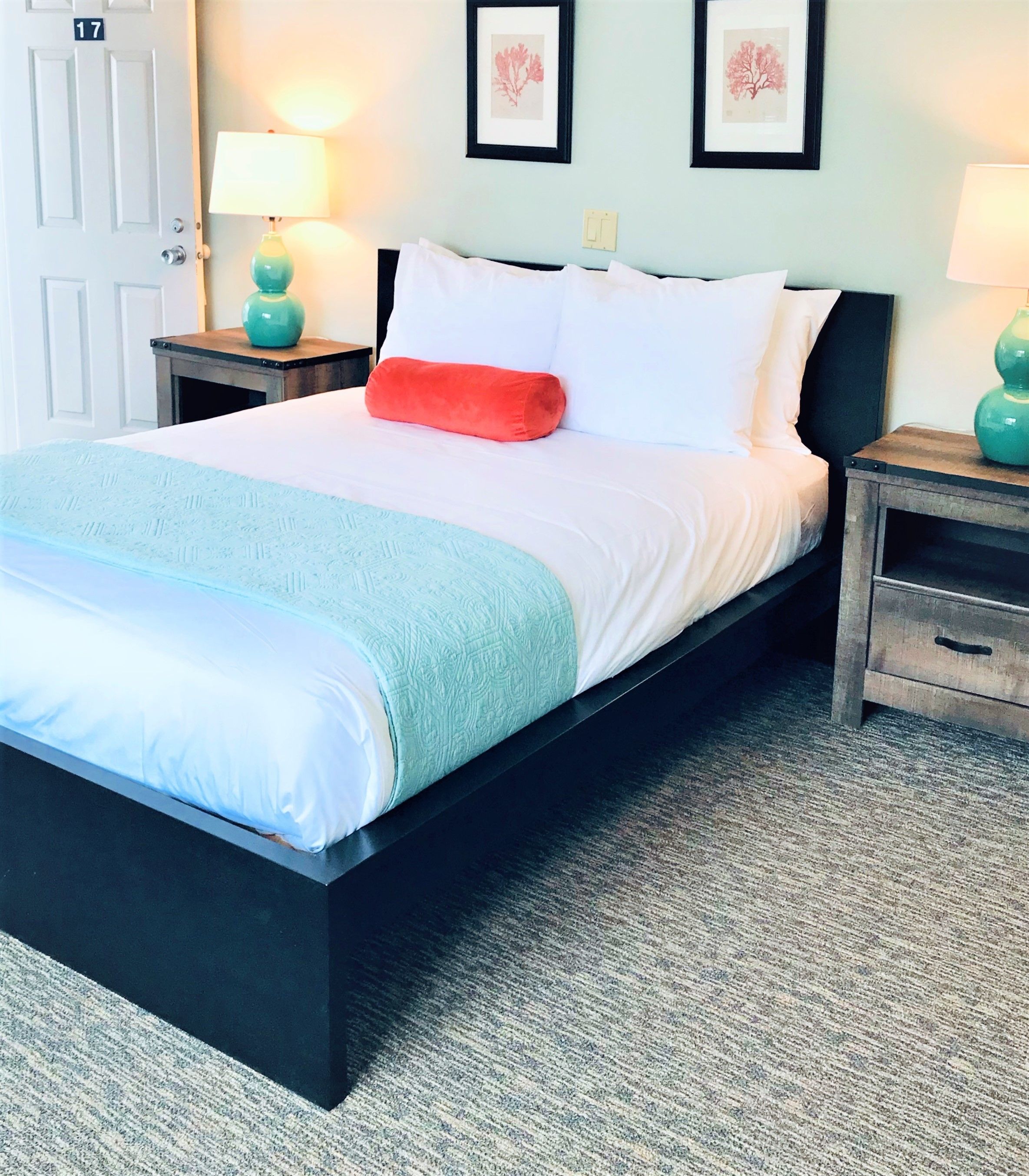 The Lighthouse Inn & Carriage House, York Beach Reviews & Hotel Deals