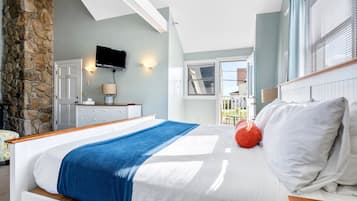 Premium bedding, individually decorated, individually furnished