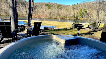 River View Cabin with Hot Tub | Eigener Whirlpool