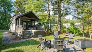 Cabin, Hot Tub, River View (Bunk) | Exterior