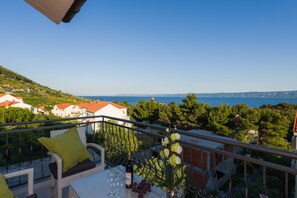 Apartment, 1 Bedroom, Balcony, Sea View (br. 7) | Balcony - Villa Vallum (Bol)