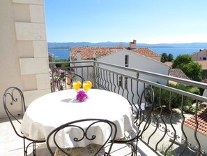 Apartment, 2 Bedrooms, Balcony, Sea View (9) | Balcony view