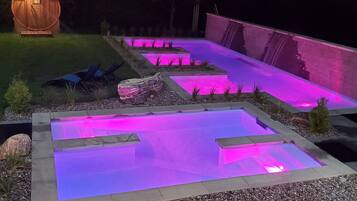 Sauna, hot tub, Swedish massages, massages