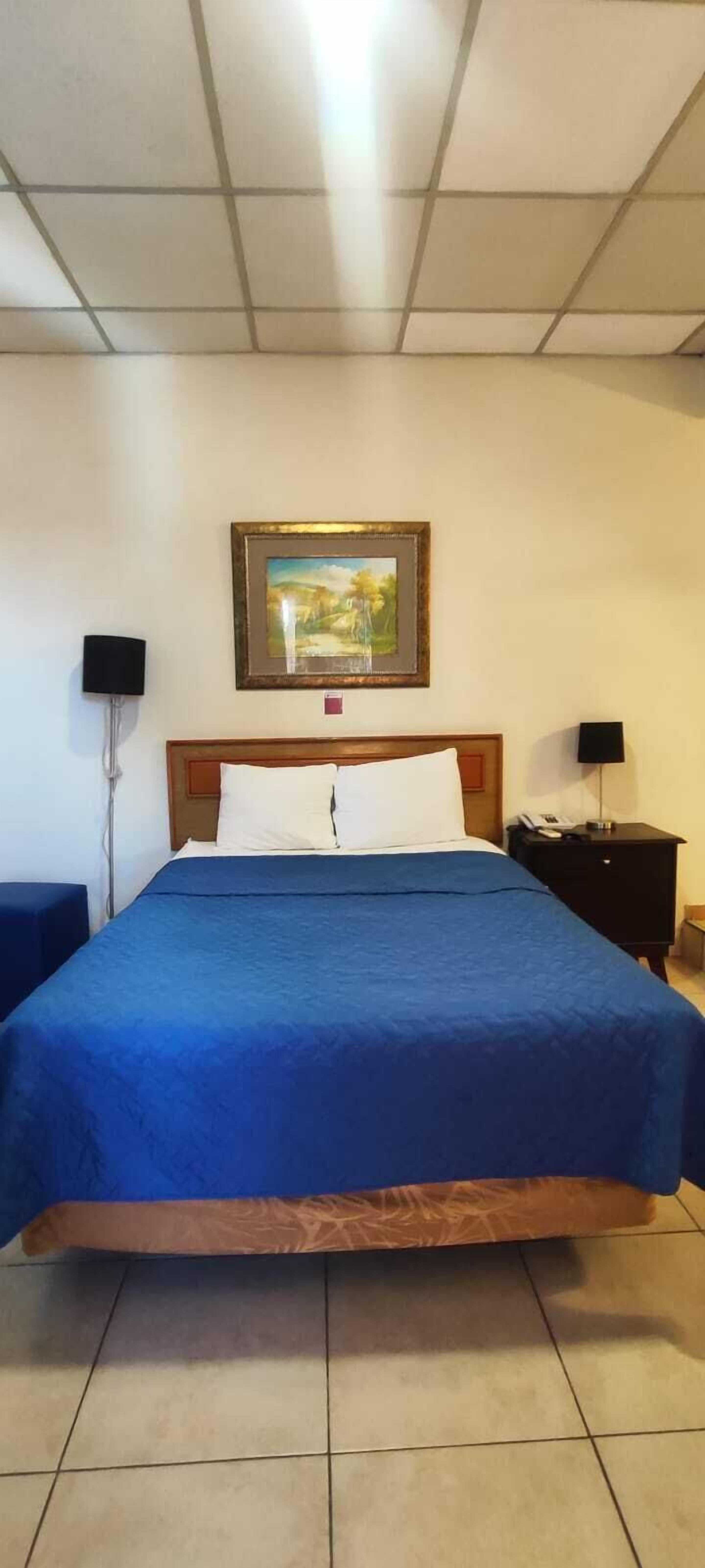 Single Room, 1 Double Bed | In-room safe, free WiFi