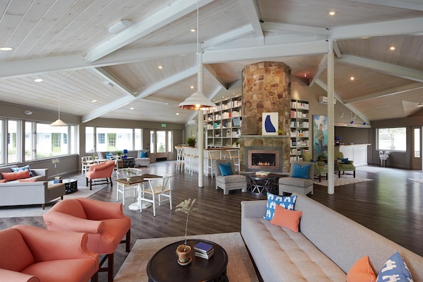 บริเวณภายนอก