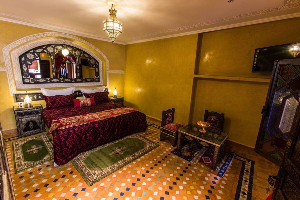 Quarto casal luxo | Roupas de cama premium, cortinas blackout, quartos à prova de som