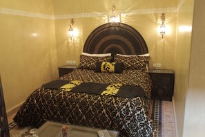 Premium bedding, individually decorated, individually furnished - Riad Ritaj (Meknes)