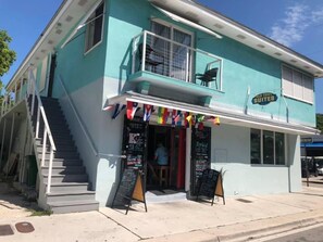Exterior - Old Town Suites (Key West)