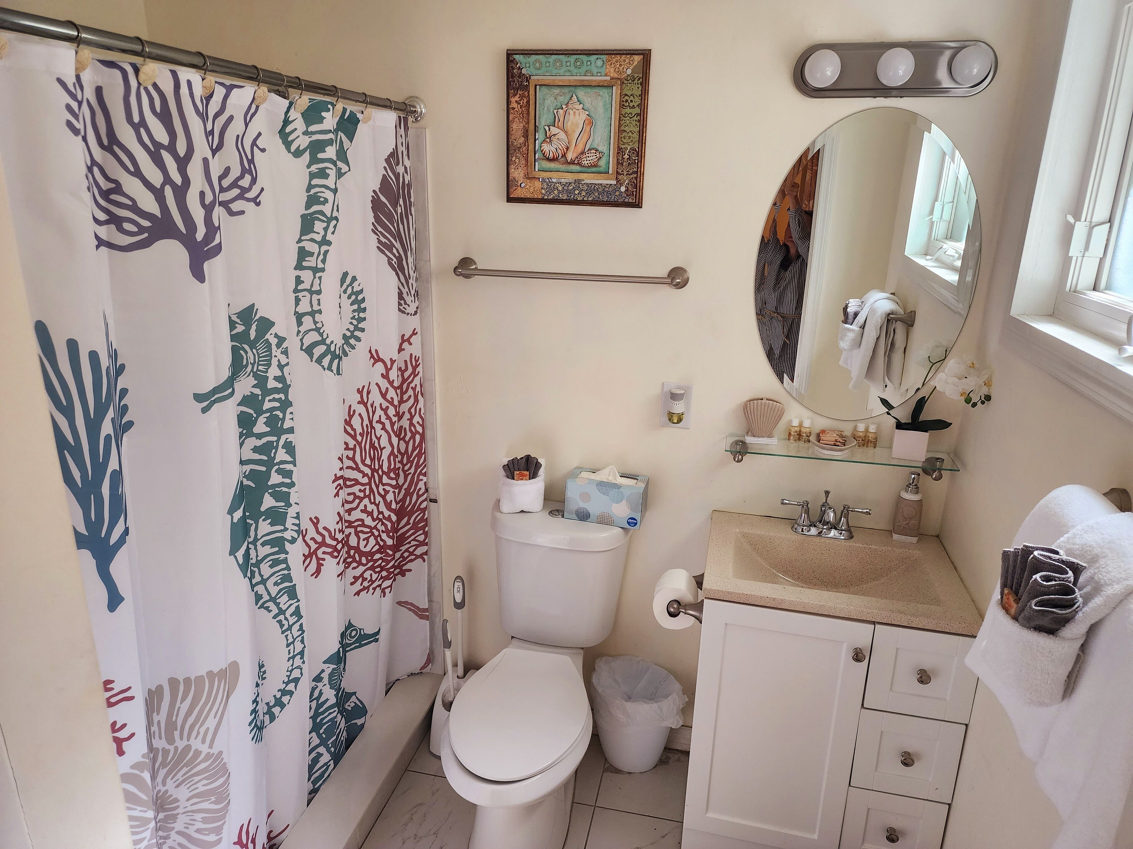 old town one bedroom cottage  | bathroom | shower, free toiletries, hair dryer, towels