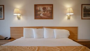 熨斗/熨衣板、免费 WiFi、床单