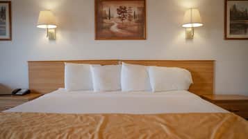 Iron/ironing board, free WiFi, bed sheets