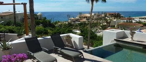 Luxury Villa, 5 Bedrooms, Ocean View | Balcony