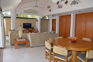 Luxury Villa, 5 Bedrooms, Ocean View | Living area - Villa del Sol (Cabo San Lucas)