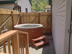 Deluxe Room, 2 Queen Beds | Terrace/patio